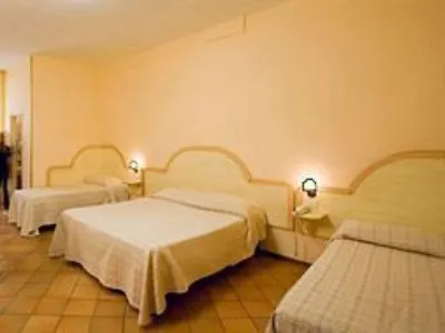 Pax Hotel